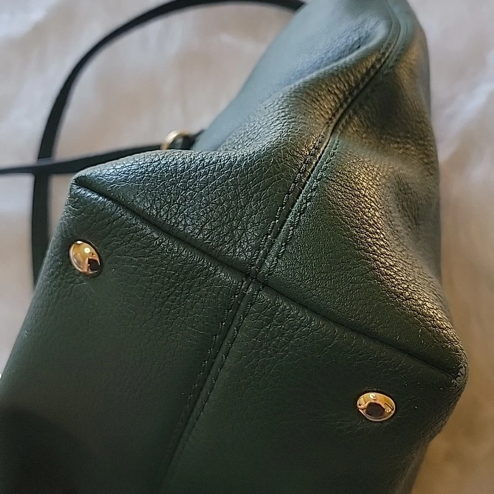 MICHAEL KORS Evergreen Pebbled Leather Chain Double Handle Zip Closure Tote‎ Bag